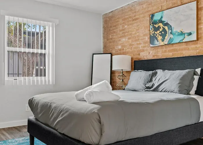 Evonify Stays - Hyde Park Apartments - Utexas
