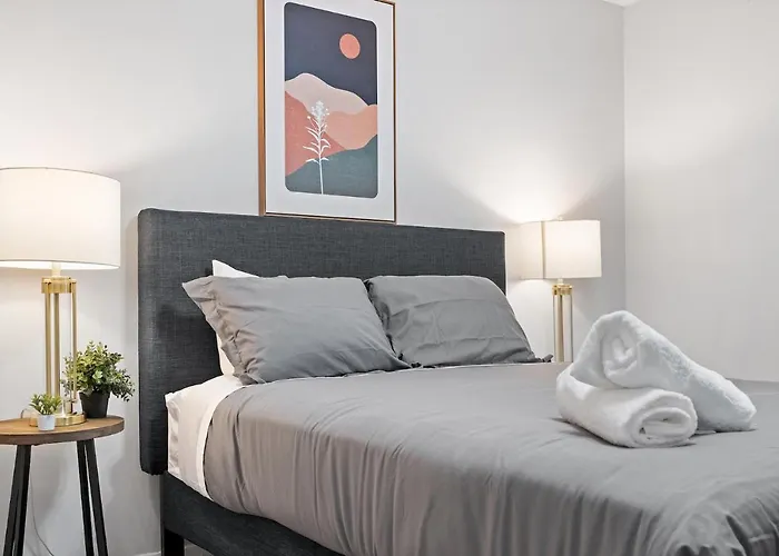 Evonify Stays - Hyde Park Apartments - Utexas